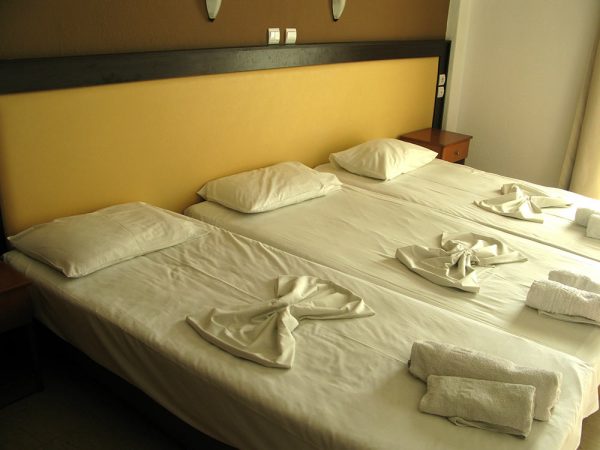 Τρίκλυνο Hotel Platon